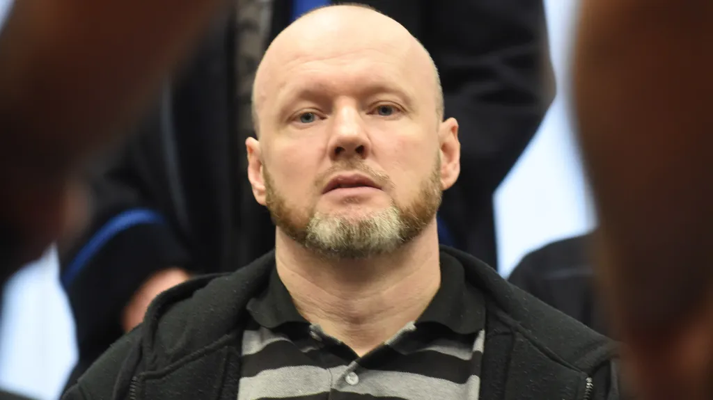 Soud potvrdil pro Romana Dolíhala 20 let vězení