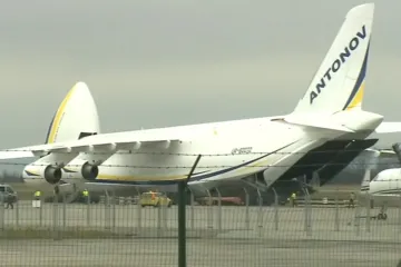 Obří antonov se vznese nad Mošnov. Poveze 80 tun pražců a výhybek