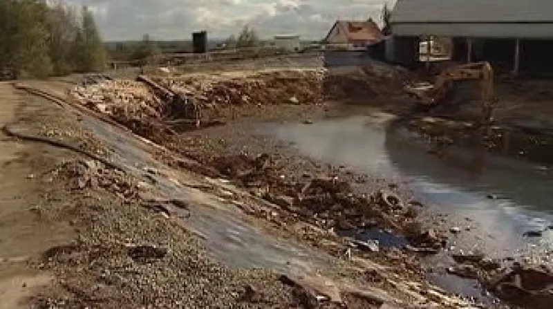 Ze skládky v Pozďátkách na Třebíčsku už je odvezena většina nebezpečných odpadů.
