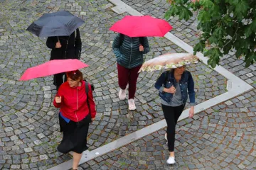 Nadcházející týden má být teplý a deštivý, v noci na úterý ale opět hrozí mráz