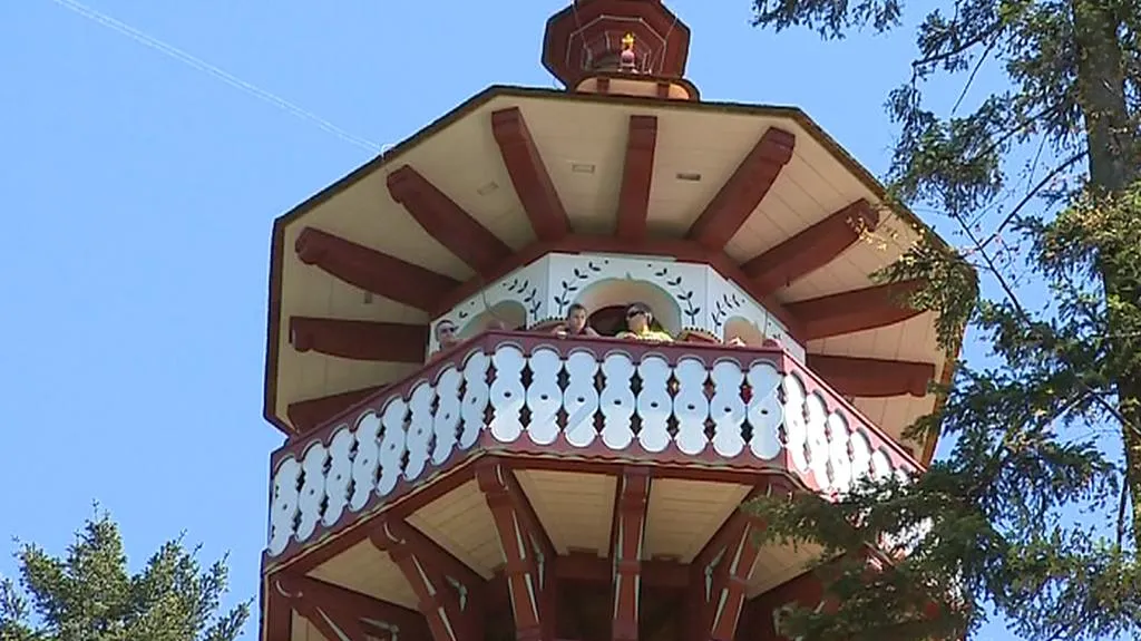 Detail unikátní rozhledny v Rožnově pod Radhoštěm
