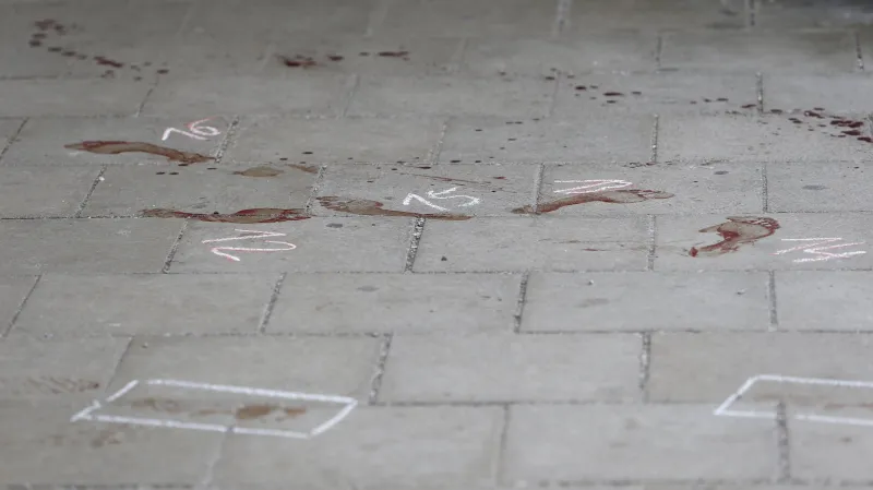 Události, komentáře: Útočník byl ještě v pondělí v péči psychiatrů