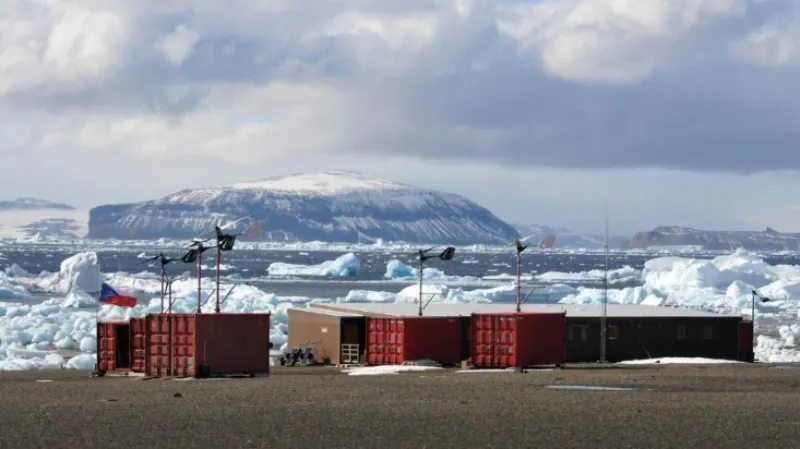 Stanice Johanna Grogora Mendela