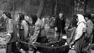 Koncentrační tábor Bergen-Belsen (duben 1945)