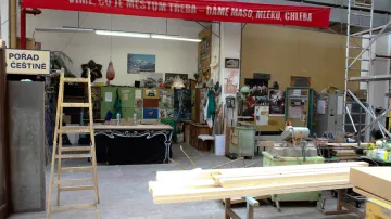 Dílny stavebně-dekorační techniky v ČT