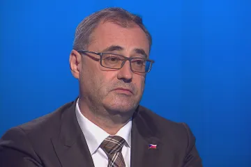 Dvě procenta HDP na obranu příští rok dáme, věří Šťastný. Pak uvidíme, dodává