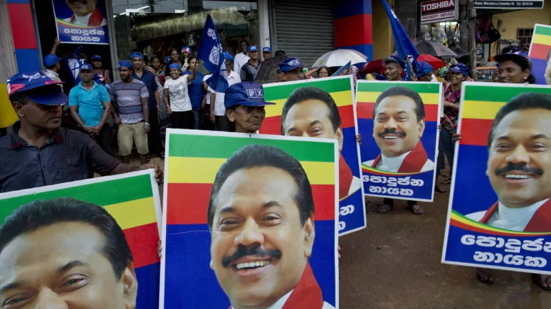 Příznivci poraženého Mahindy Radžapakseho