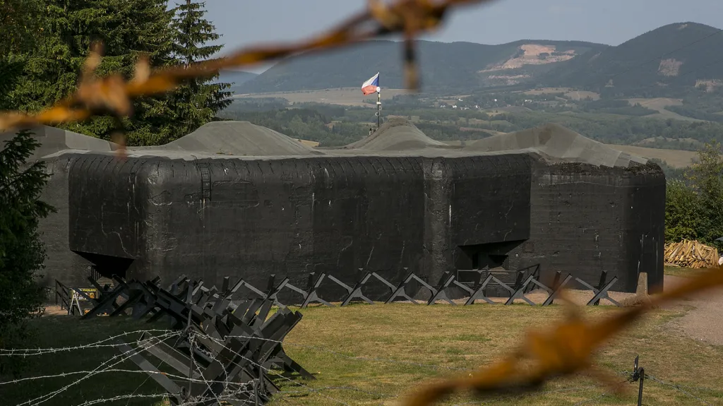 Pěchotní srub T-S 73 dělostřelecké tvrze Stachelberg