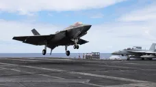 Letoun F-35