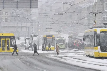 Sníh komplikuje dopravu