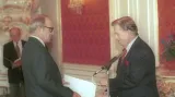 Havel jmenuje Stráského ministrem zdravotnictví (1995)