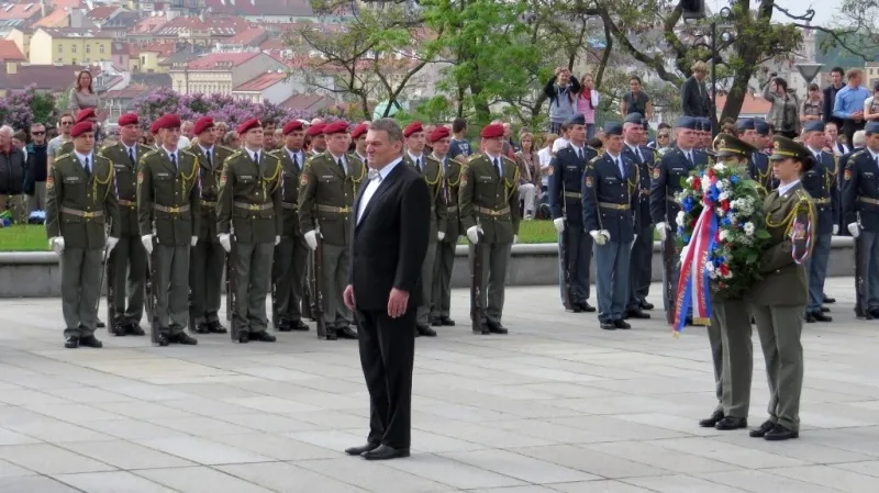Primátor Sobotka při pietním aktu na Vítkově