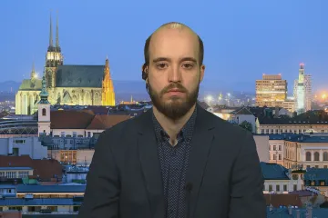 Některé e-shopy přeprodávají dálniční známky s přirážkou