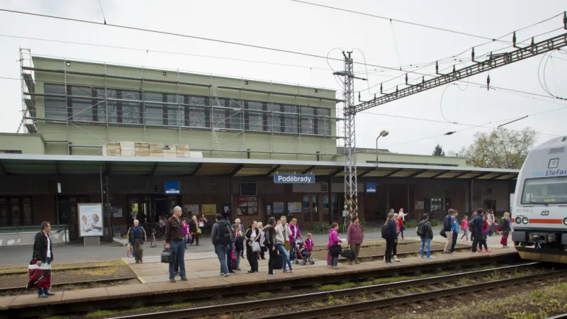 Regionální vlak v Poděbradech