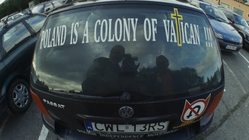 Tmář a jeho rod aneb Slzavé údolí pyramid