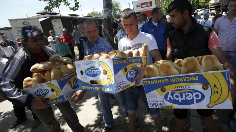 Humanitární pomoc pro obyvatele obce Obrenovac