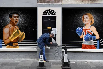 Konzervativci už rozhodli, kdo obsadí britské premiérské křeslo