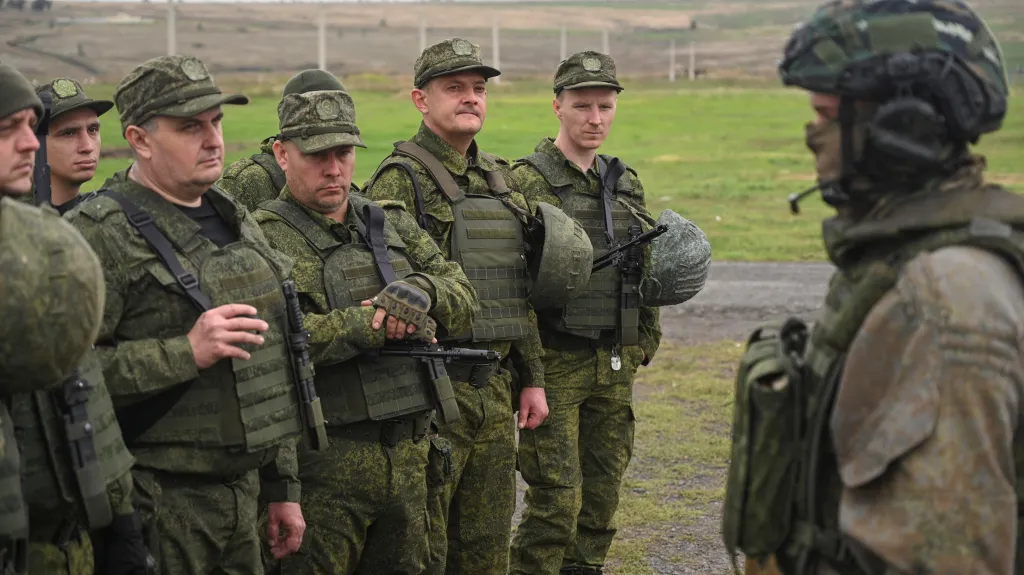 Mobilizované jednotky na střelnici v Rostovské oblasti