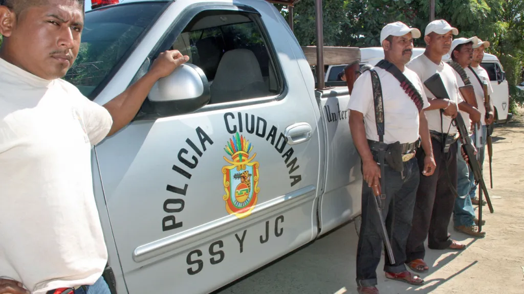 Mexické Acapulco sází na občanskou sebeobranu