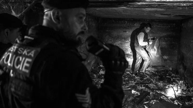 Město Plzeň se rozhodlo pravidelně likvidovat nelegální příbytky bezdomovců ve všech městských částech.