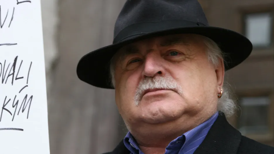 Milan Knížák