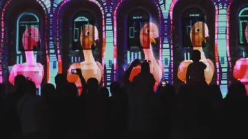 Festival světel v Bulharsku připomíná lidem odpočívat