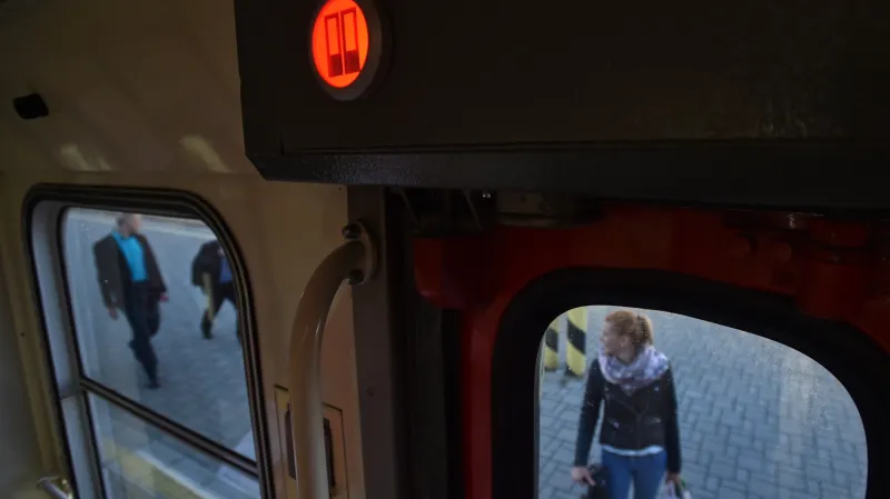 Signalizace uvnitř vozu