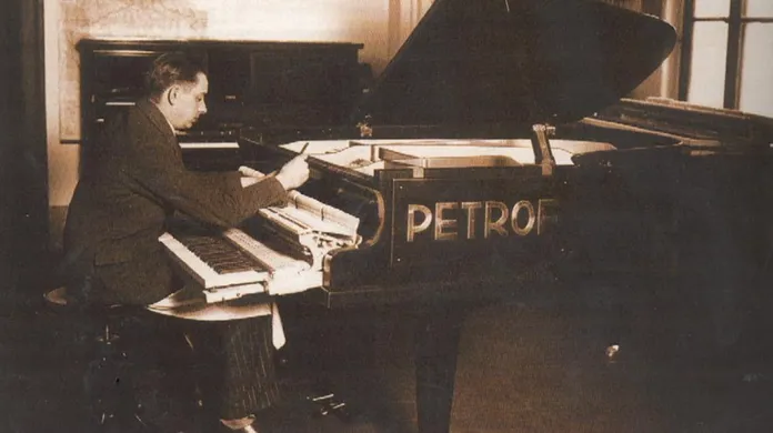 Výroba klavíru Petrof