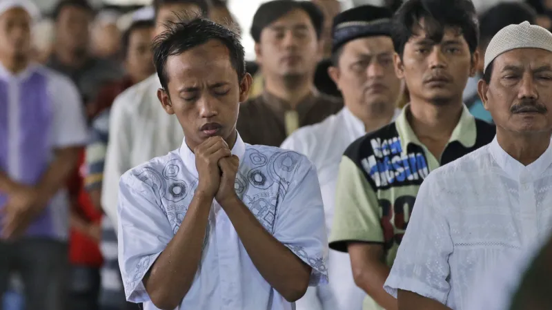 Uctění obětí z letu AirAsia