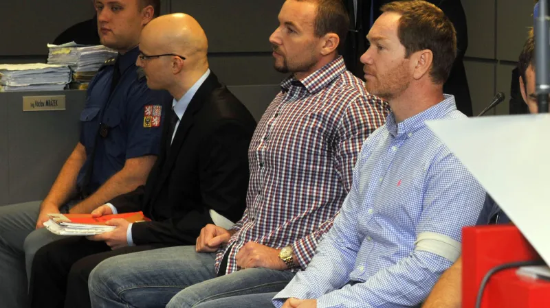Obžalovaní Pavel Flek, Tomáš Vajner a Tomáš Martínek