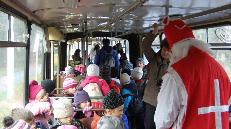 Mikulášský trolejbus v Pardubicích