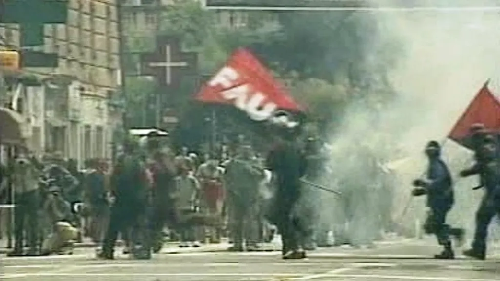 Demonstrace proti summitu G8