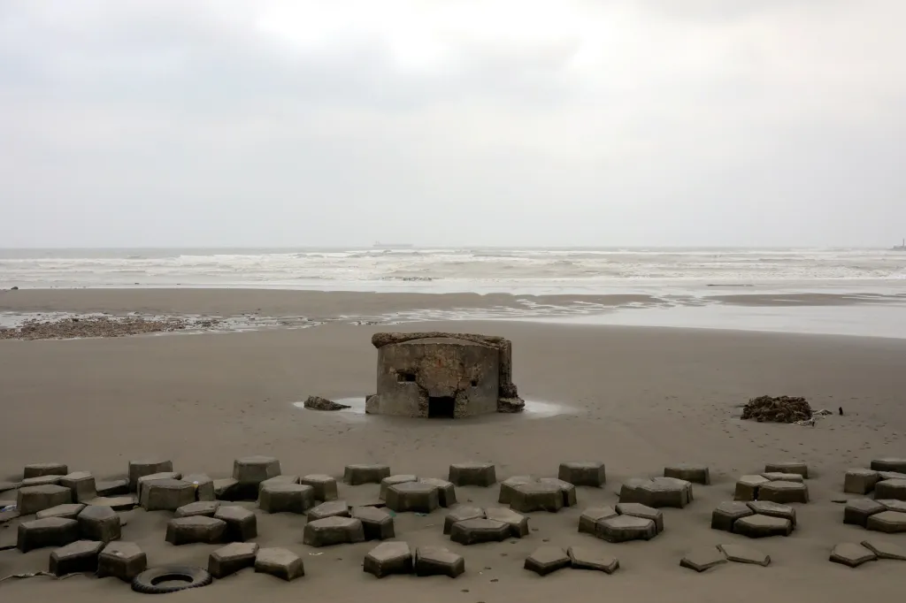 Pobřežní bunkr postavený u pobřeží Taoyuan
