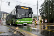 Spor o autobusy za miliardu pro Ústecký kraj pokračuje. Řešit ho bude znovu Krajský soud v Brně