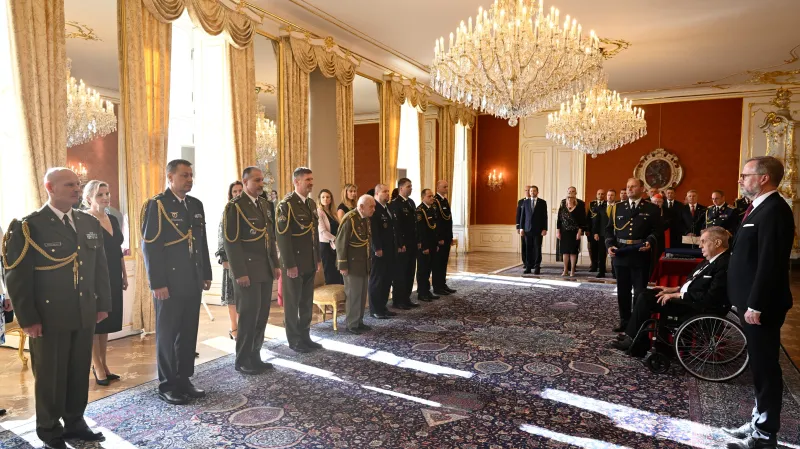 Prezident Miloš Zeman jmenoval nové generály