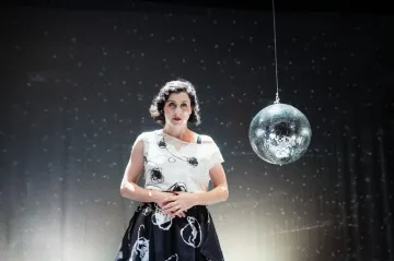 Divadlo v Mladé Boleslavi odkrývá 1000 tváří Adiny. Žádný líbivý pomníček, říkají autoři