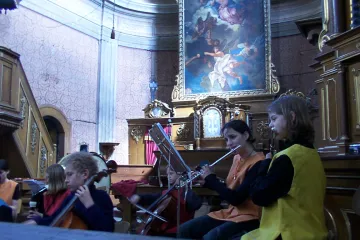 AVÍZO: Společný česko-lucemburský koncert v neděli v Semilech