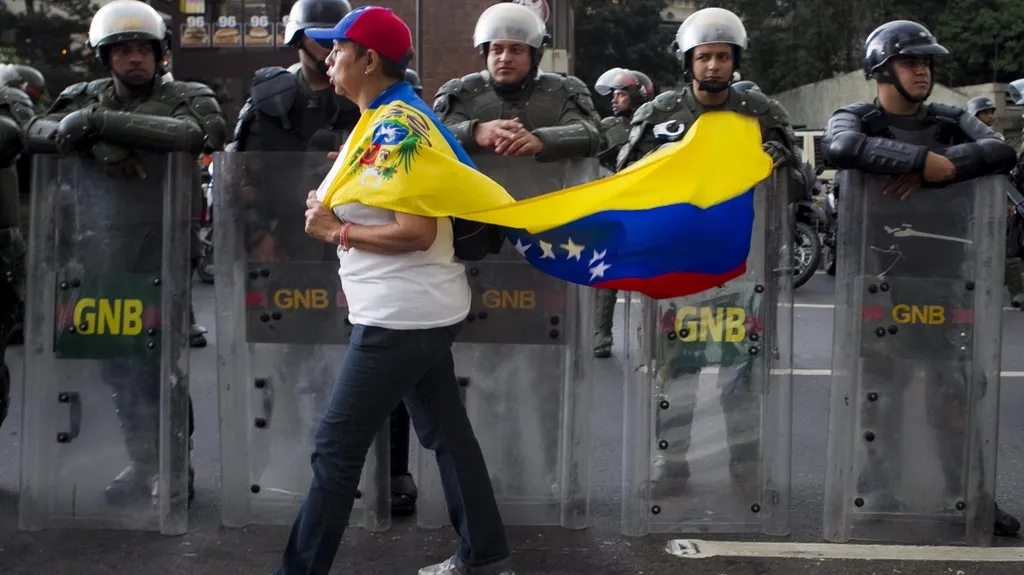 Protesty v Caracasu
