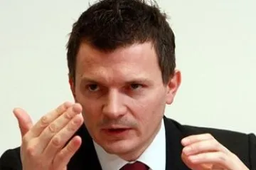 Slovenský ministr financí nabízí kvůli euroskandálu rezignaci