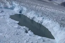 Družice NASA ukázala ústup grónských ledovců za posledních padesát let