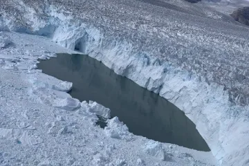 Družice NASA ukázala ústup grónských ledovců za posledních padesát let