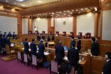 Ústavní soud vyřkne rozhodující verdikt nad jihokorejskou prezidentkou, jednat začal bez ní