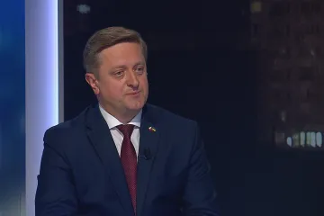 Rusko stojí v cestě míru, demokratický svět musí ukázat sílu, říká Zvaryč