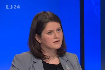 Maláčová působí na ministerstvu práce tři roky. Studovala v Německu a v Británii