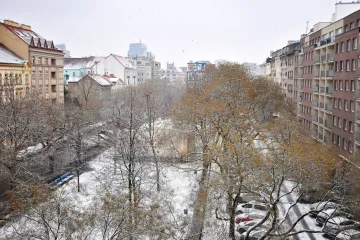 Ráno bylo bílé, na Šumavě spadly teploty až 20 stupňů pod nulu. Sníh ale nevydrží, brzy skončí i mrazivé noci