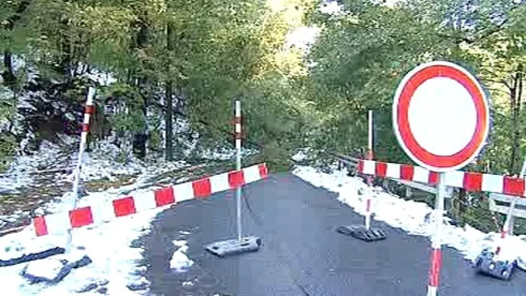 Neprůjezdná silnice na Jablonecku