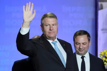 První kolo prezidentských voleb v Rumunsku vyhrál Iohannis. Utká se s expremiérkou Dancilaovou