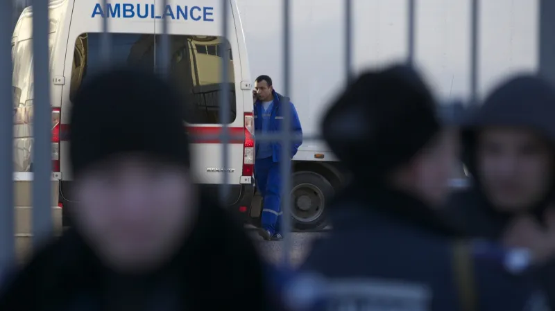 Ozbrojenci napadli ukrajinskou základnu v Simferopolu
