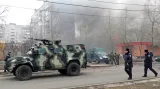 Mariupol po ostřelování raketami, Kyjev viní povstalce