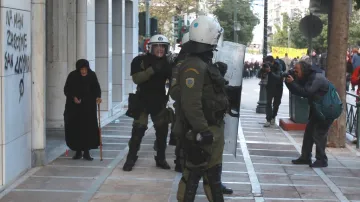 Mladí Řekové demonstrovali v ulicích